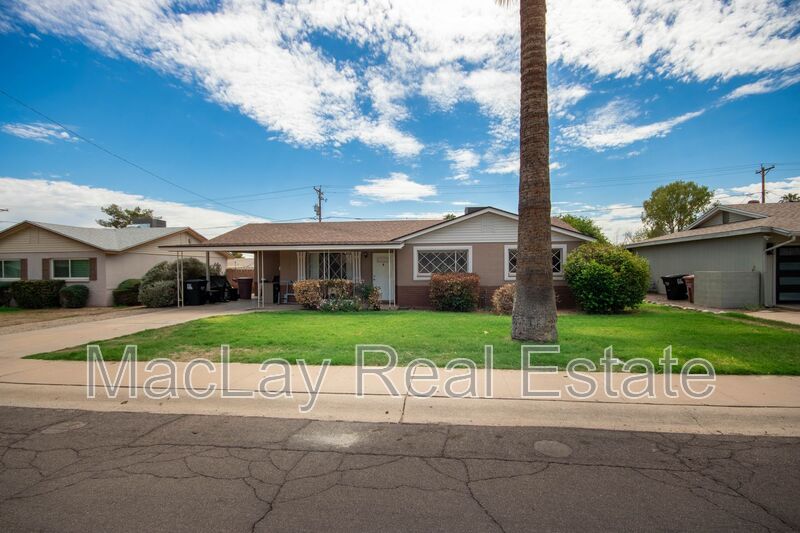 Scottsdale House: 7013 E Loma Land Dr