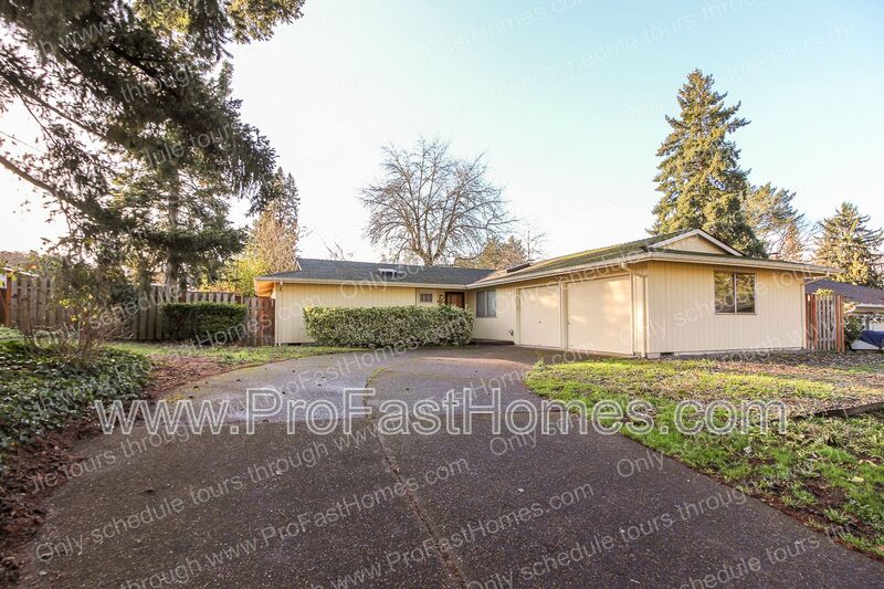 Beaverton House: 14210 SW Rochester Dr