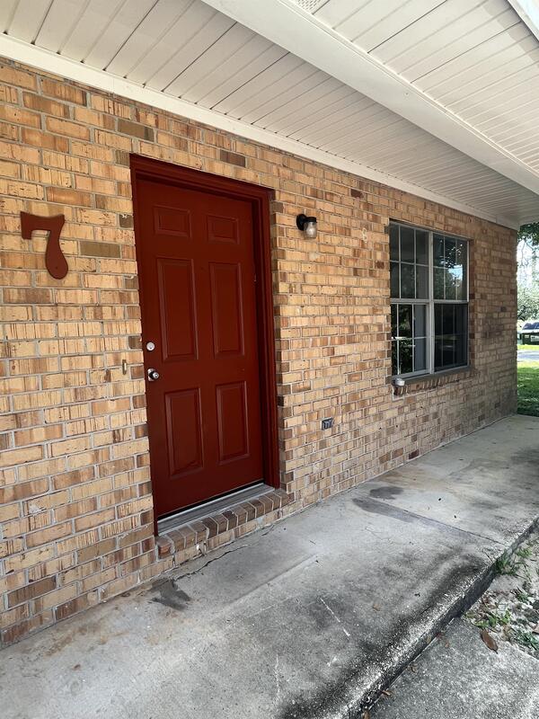 Request a Viewing for 939 Tanager Road Tenant Turner