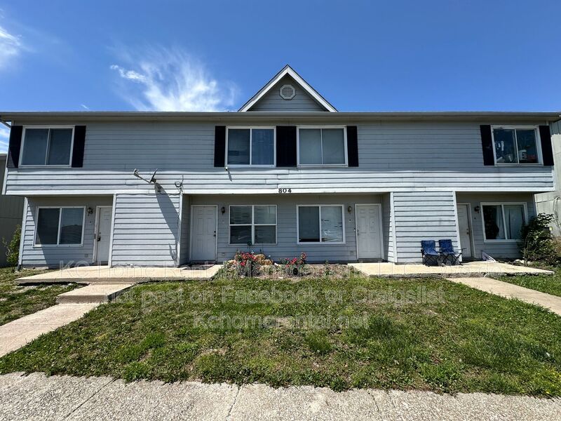 Gardner House: 804 Saddlewood