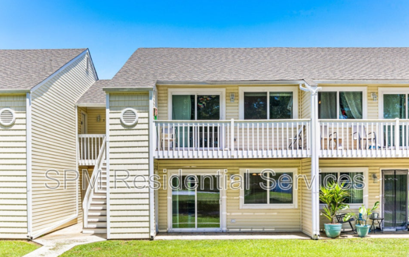 Hampstead House: 2036 Sloop Point Loop Rd A3