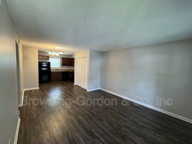 Nashville Condo: 1303 Acklen Ave.