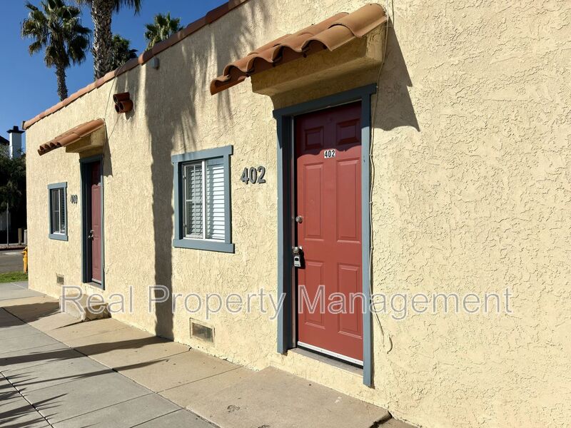 Oceanside House: 402 Civic Center Drive