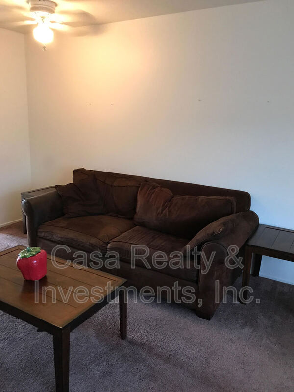 Berkeley House: 2132 Roosevelt Avenue - Bedroom 3