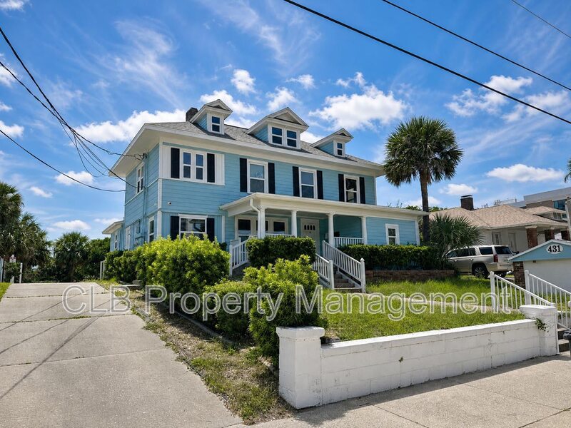 Daytona Beach Condo: 431 N Grandview Ave