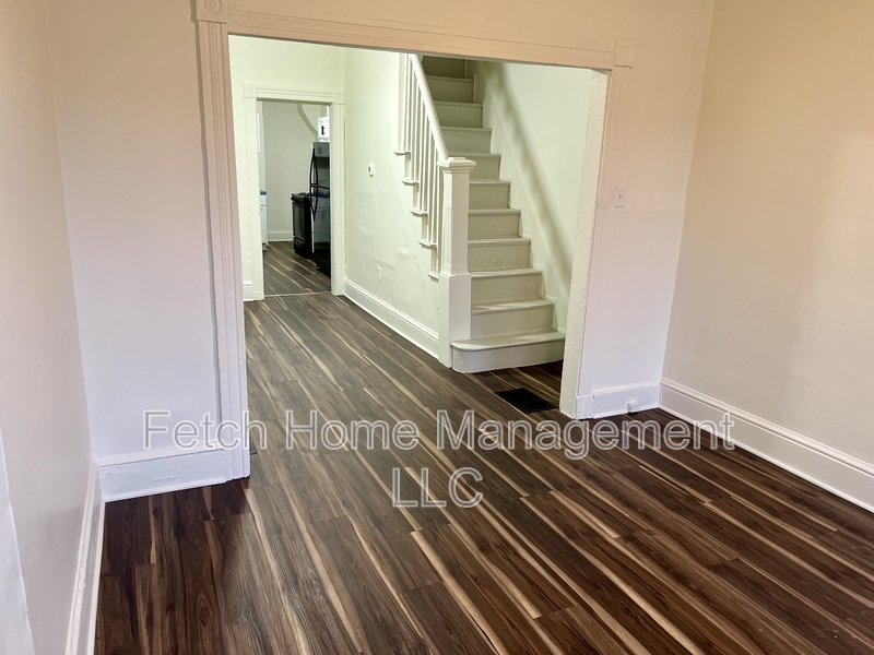 Lancaster Townhome: 462 South Christian Street