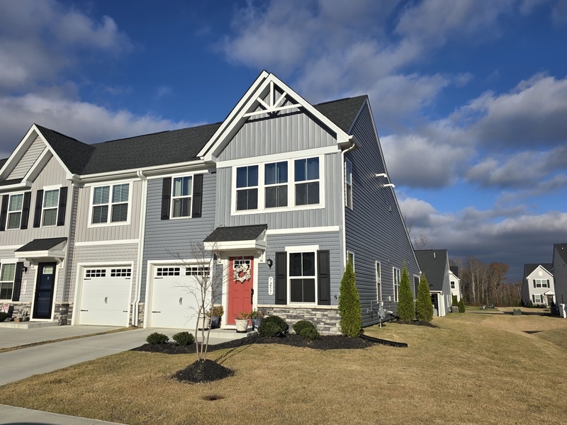 New Kent Townhome: 7257 George Wythe Ln