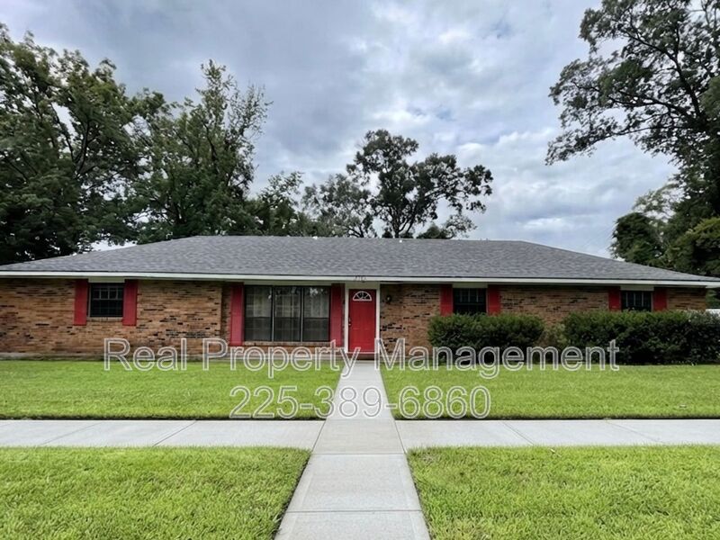 Baton Rouge House: 15482 Patricia Dale Dr.