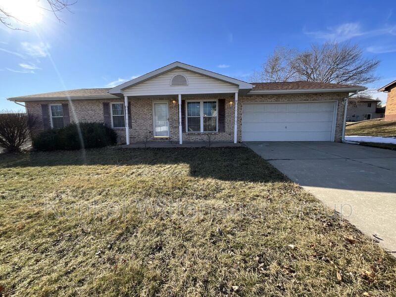 Shiloh House: 19 Christine Drive