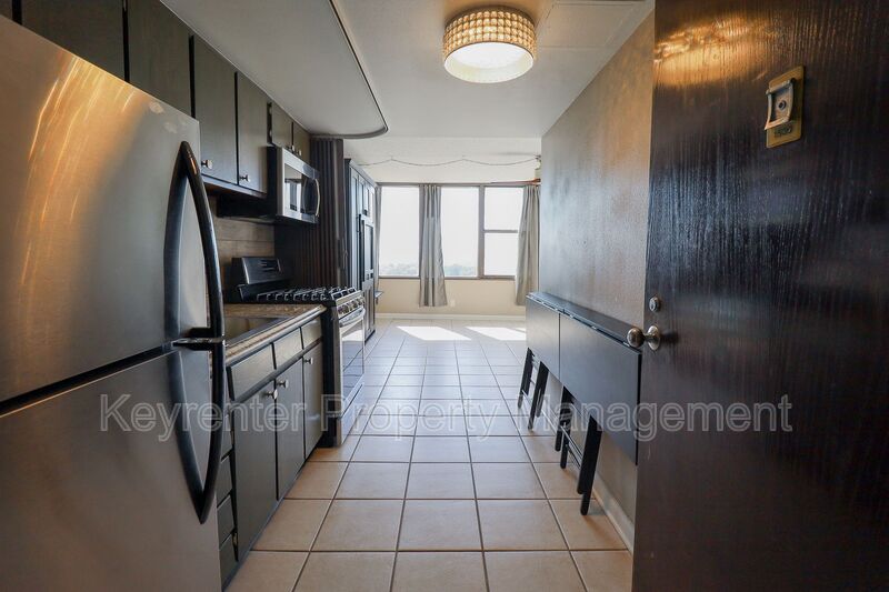 Tulsa Condo: 410 W 7th St