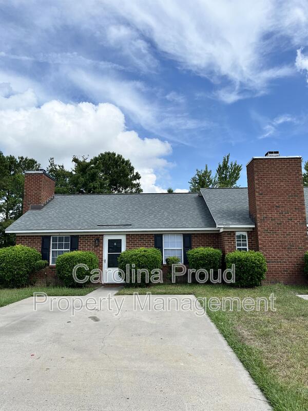 Greenville Condo: 1200 Peyton Circle - 1