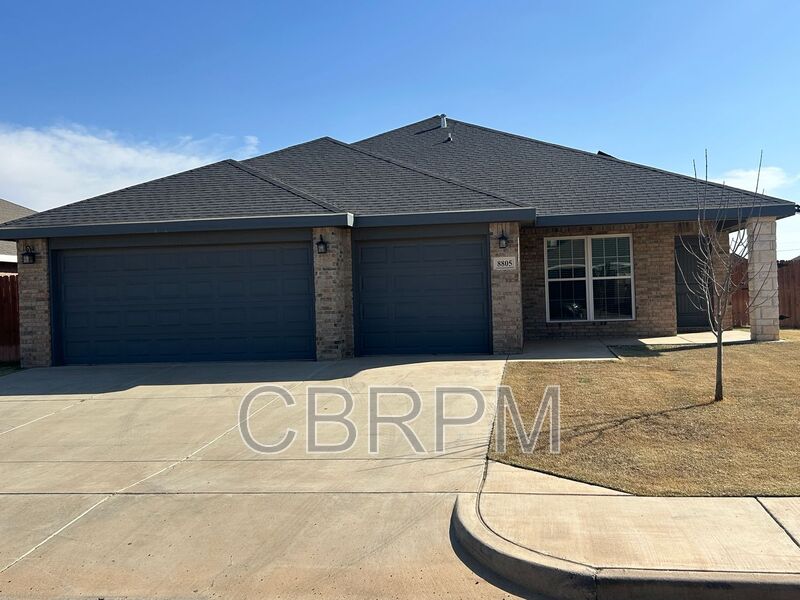 Lubbock House: 8805 17th Street