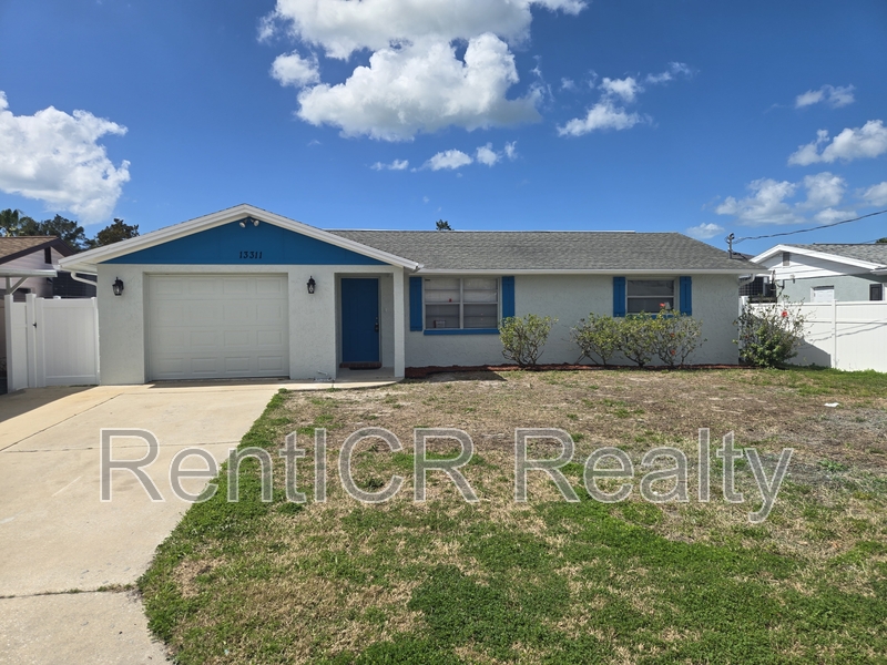 Hudson House: 13311 Susan Drive