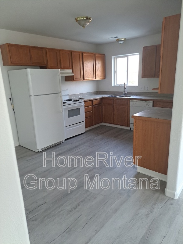 Missoula House: 210 N Grant St