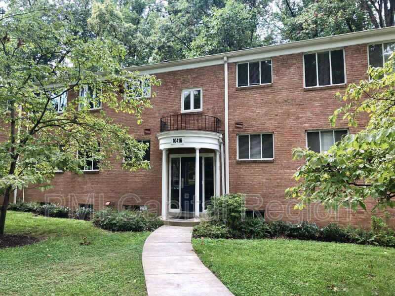 Bethesda Condo: 10416 Montrose Ave