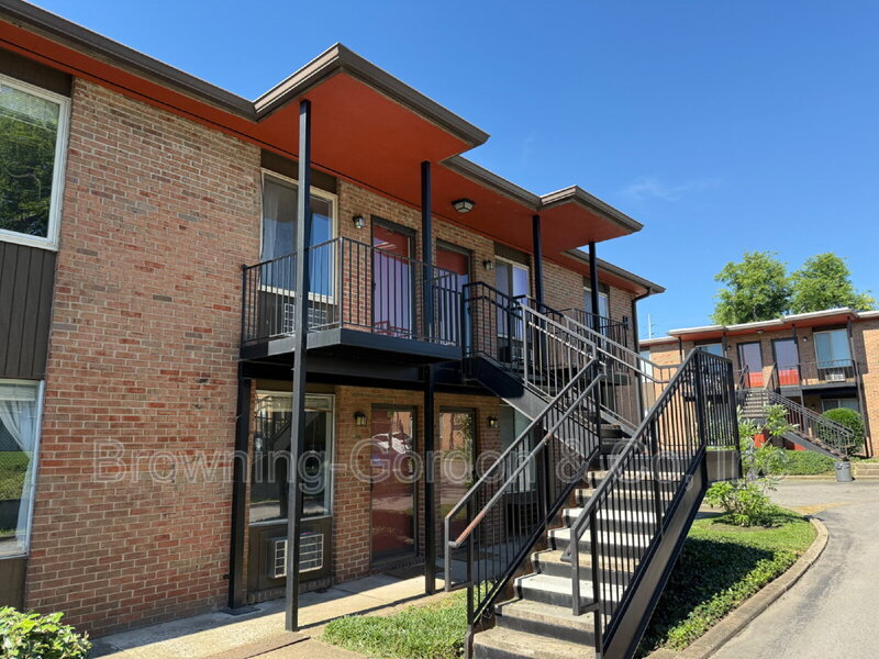 Nashville Condo: 3600 Hillsboro Pike H11