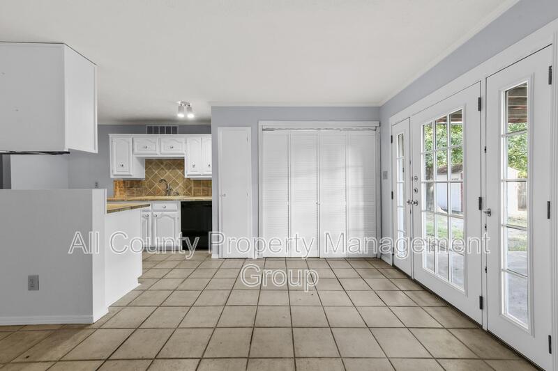 Main Rental Photo 4