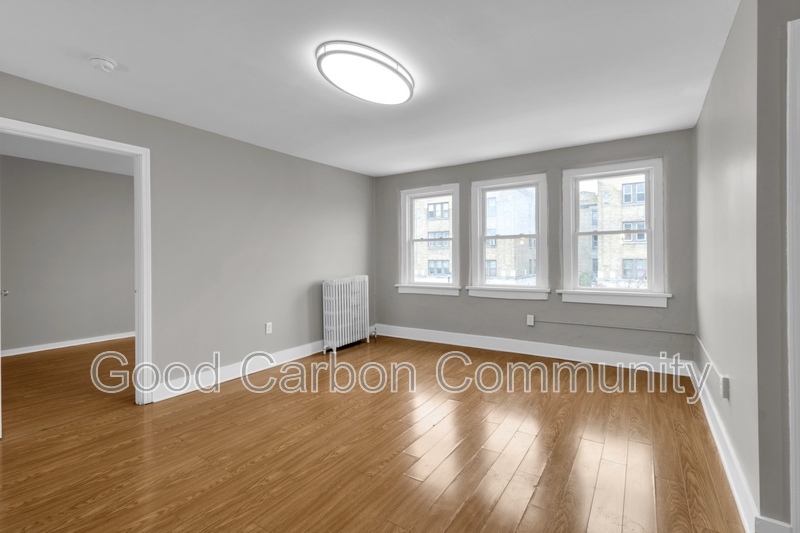 Buffalo Condo: 1015 Amherst St