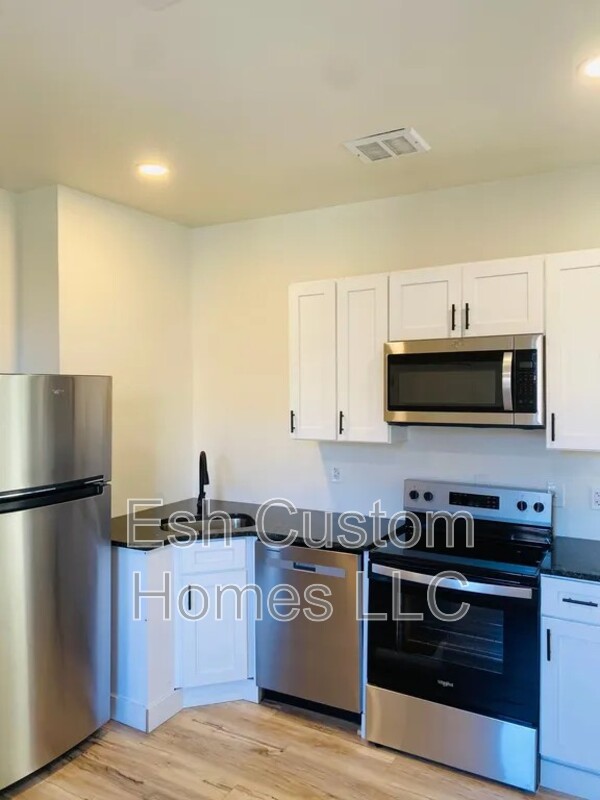 Lancaster Condo: 11 East Walnut Street - 4 - 4