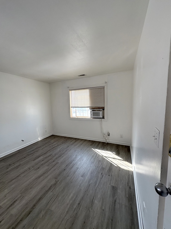 Dayton Condo: 1067 Salem Avenue - 6