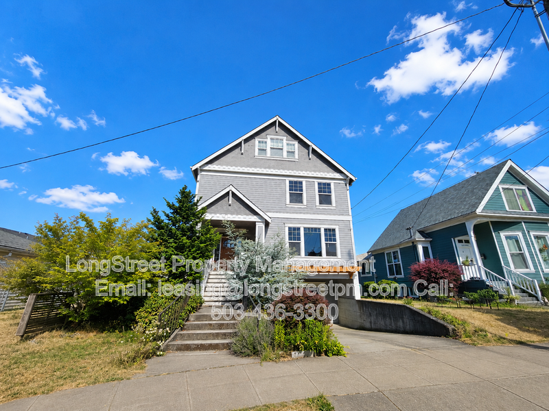 Portland House: 6458 NE 8th Ave
