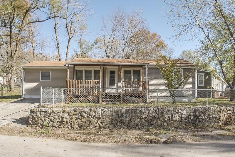 Independence House: 1740 Sinnott Cr