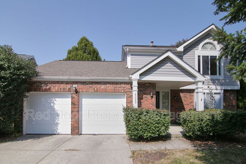 Request a Viewing for 8029 Cardinal Cove West Drive Tenant Turner