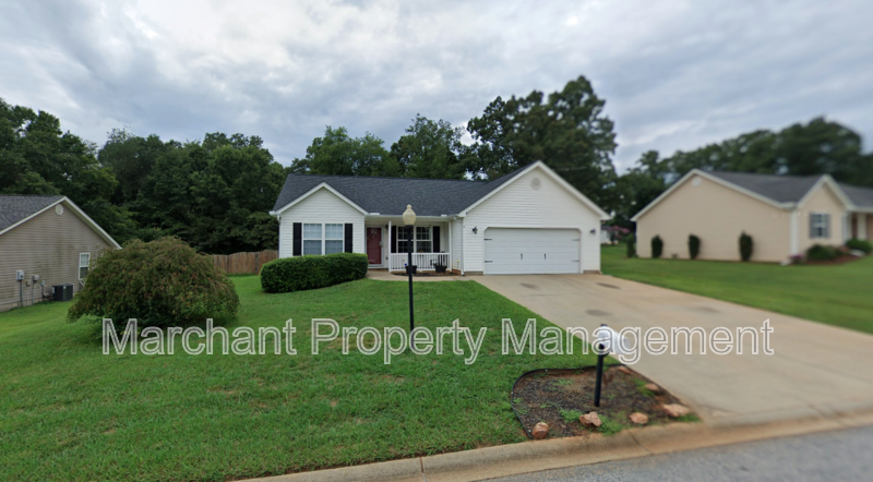 Taylors House: 6 Red Cardinal Court