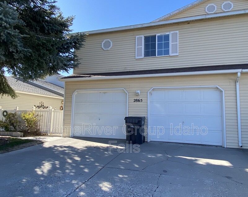 Idaho Falls Townhome: 2865 Vesta St