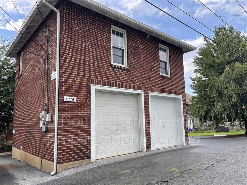 Bethlehem Condo: 1316 Easton Ave