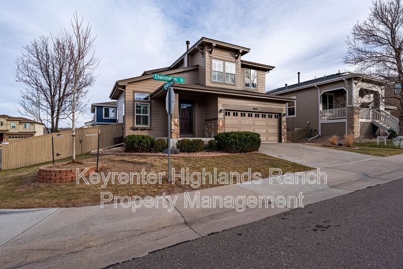 Highlands Ranch House: 10674 Cherrington Street