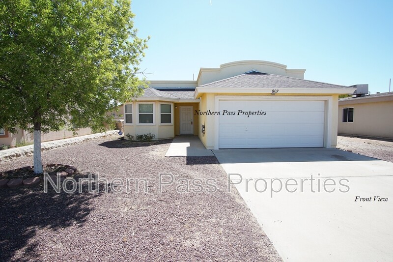 Anthony House: 807 Jaime