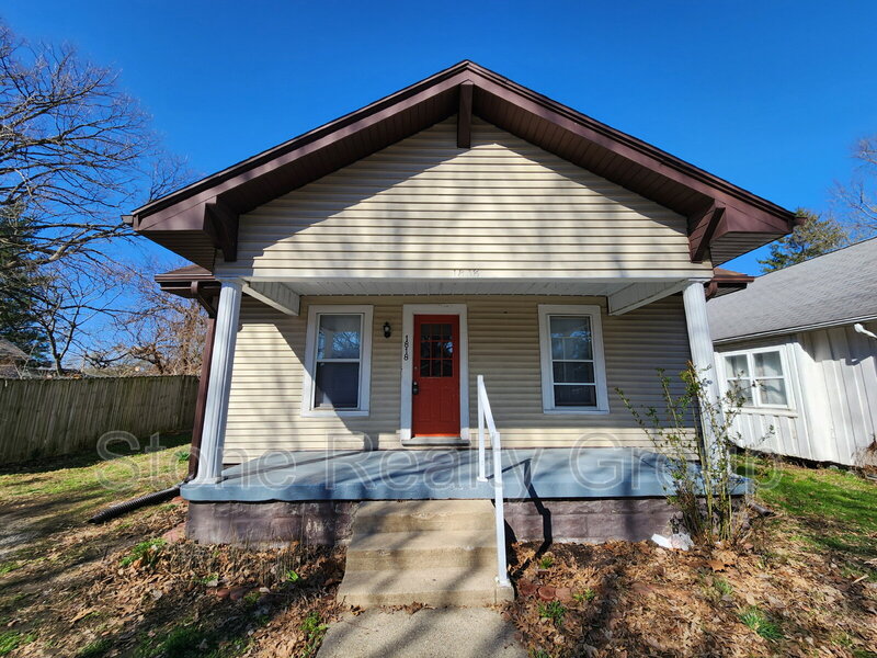 Terre Haute House: 1818 Blaine Avenue