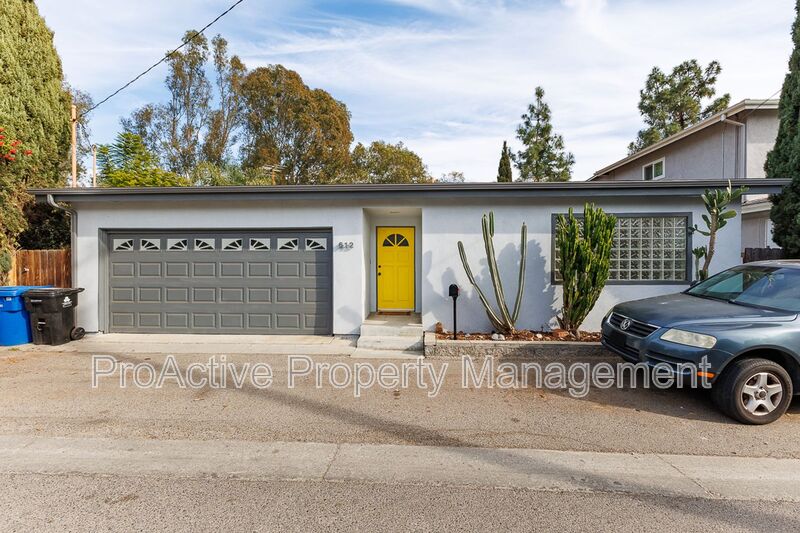 Los Angeles House: 612 Marie Ave