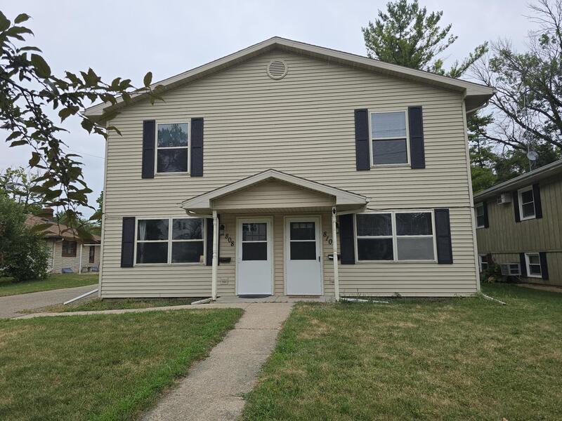 Oshkosh Condo: 808-810 Harney Avenue - 810