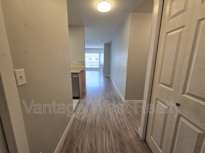 Kelowna Condo: 306-3115 De Montreuil Court