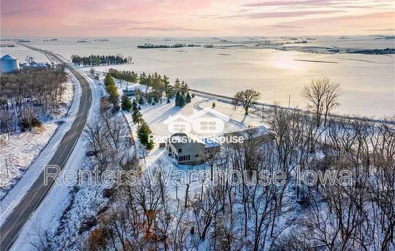 Perry House: 18927 170th Street