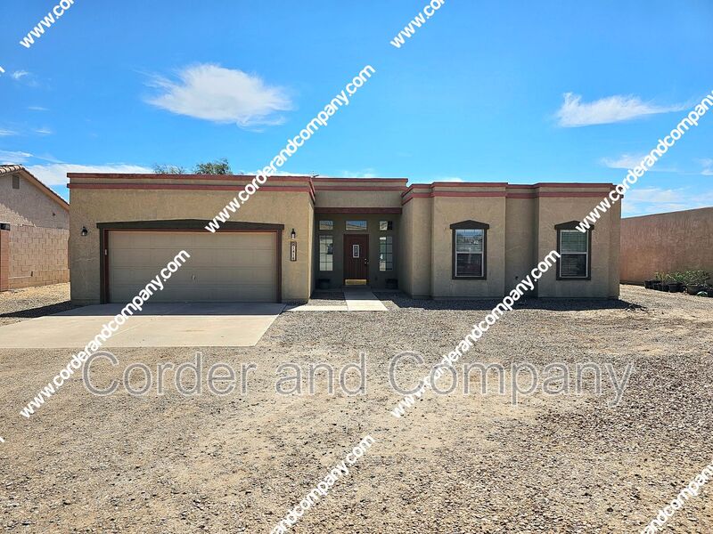 Rio Rancho House: 1416 Monterrey Rd NE