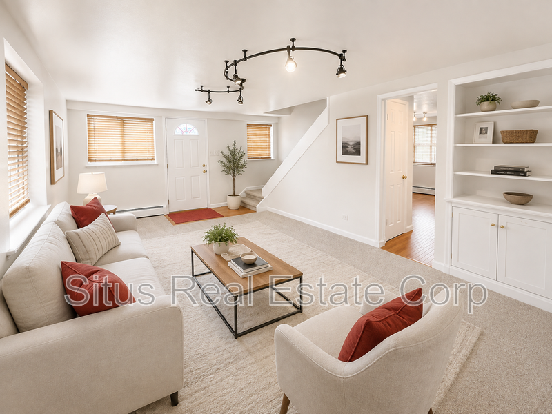 Lakewood House: 1385 Everett Court