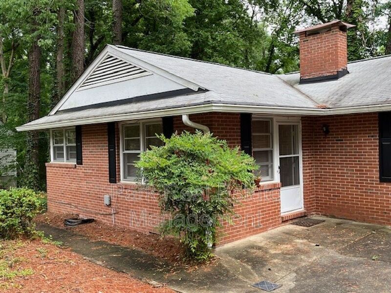 Chapel Hill House: 117 Purefoy Road