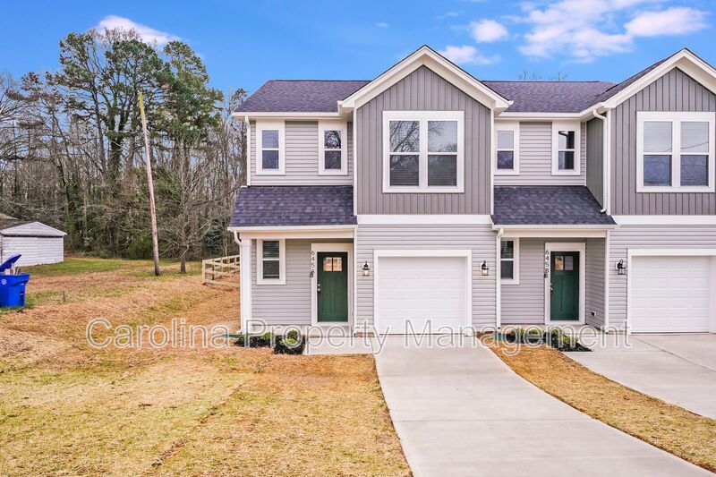 Mooresville House: 645 Brookwood St A