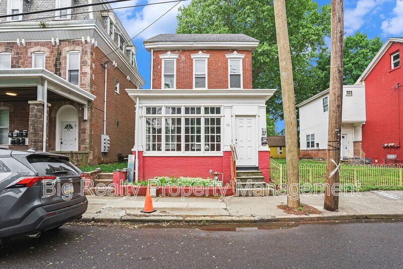 Pottstown Condo: 40 E 3rd St