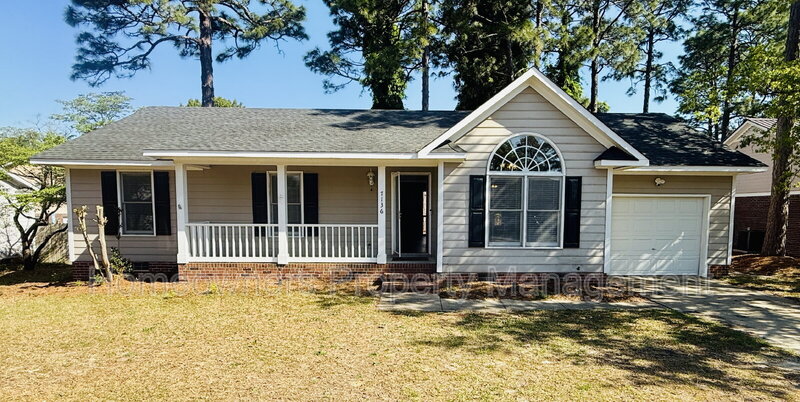 Fayetteville House: 7136 Kearny Ave