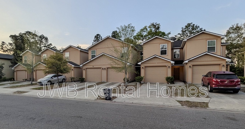 Jacksonville Townhome: 7796 Playschool Ln