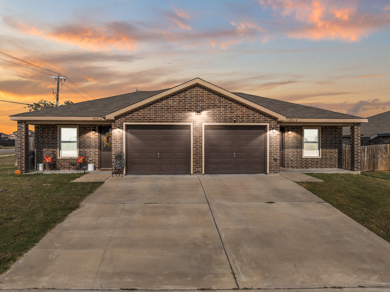 Killeen Townhome: 5701 Rustler Drive - 2