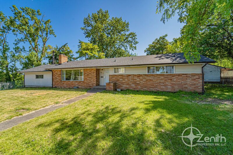 Request a Viewing for 1503 Grand Blvd Tenant Turner