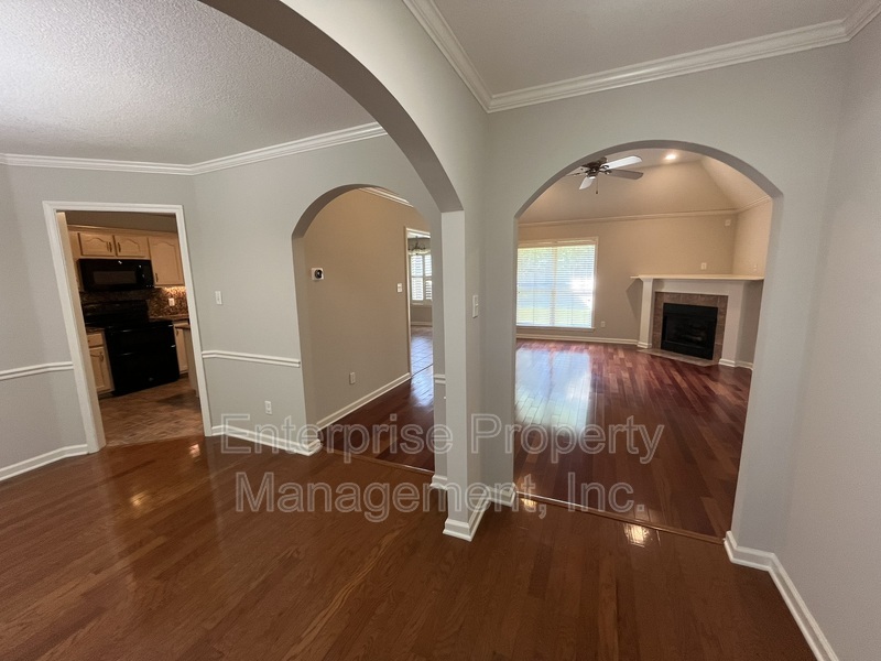 Photo 4 of 11861 Bridal Lane
