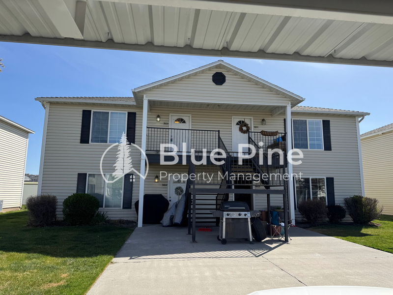 Rexburg Condo: 707 South 5th West