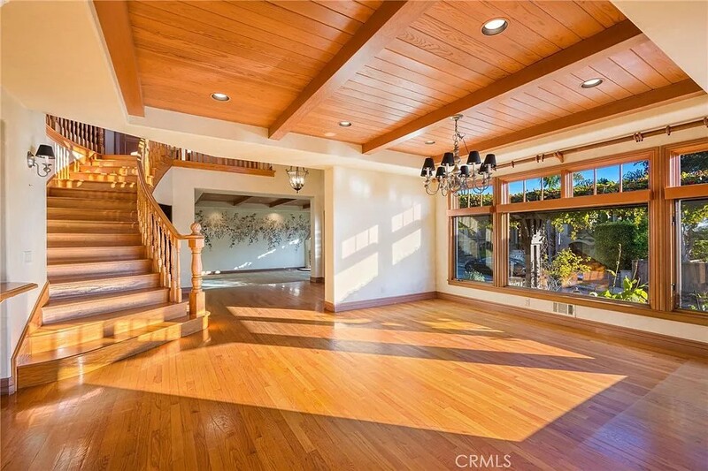 Manhattan Beach House: 811 6th Street