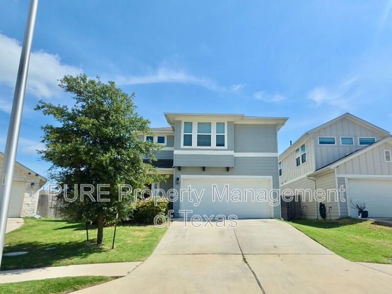 Austin House: 10400 Alemoor Dr